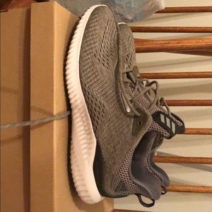 Men’s Adidas Alpha Bounce Tennis Shoes